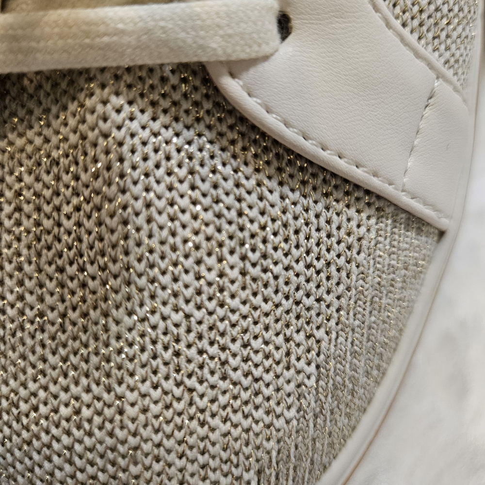NEW Kelly & Katie Women’s 9M Metallic Gold Knit Sneakers Memory Foam Walking - Picture 14 of 15